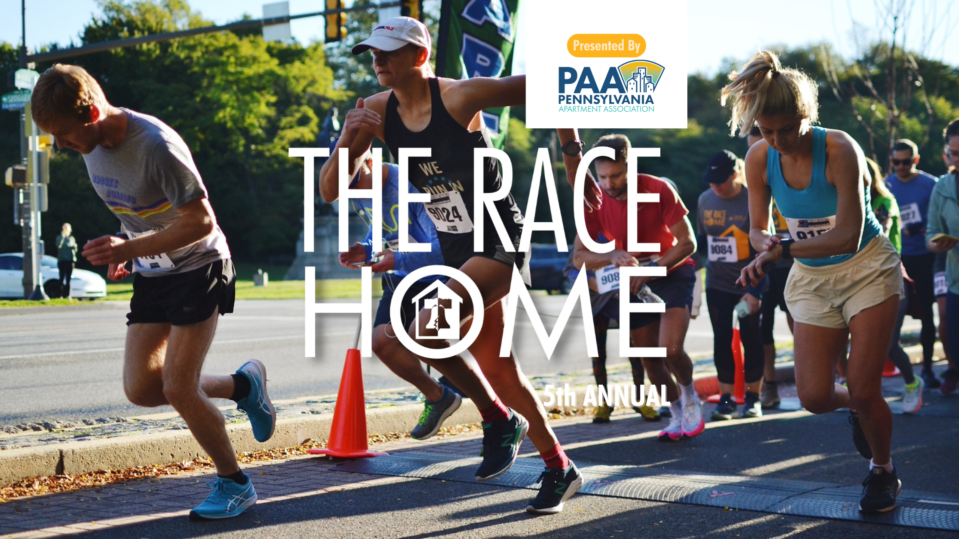 Runners starting a race